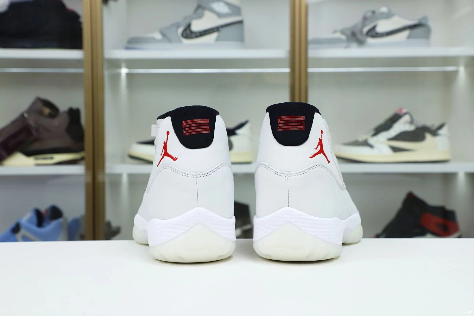 XI AIR RETRO PLATINUM 11 TINT JORDAN 0926